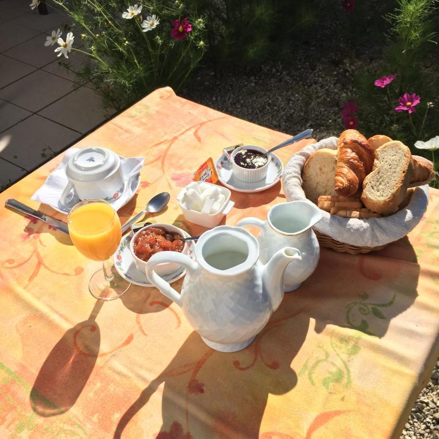 Logis Relais Des Monedieres Seilhac Zewnętrze zdjęcie